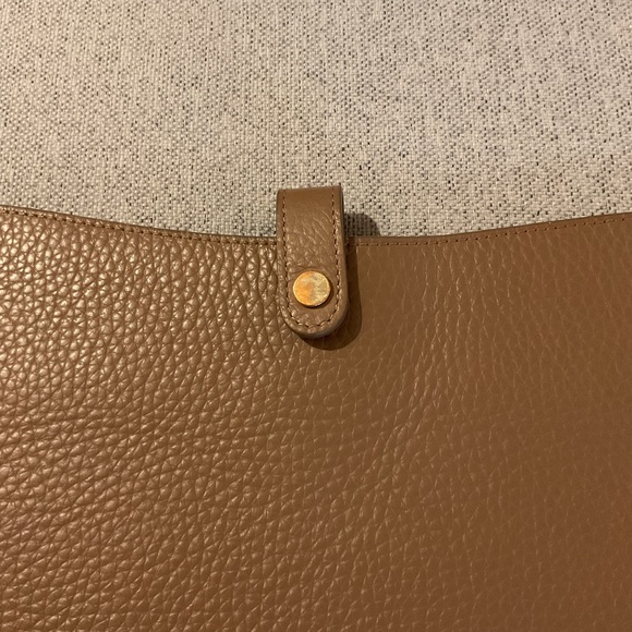 Cuyana Laptop Sleeve - Picture 11 of 11